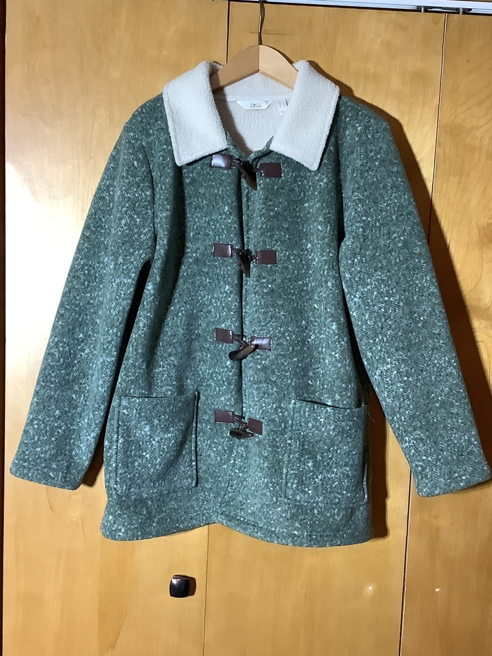 D&Co. Heritage sage arctic fleece coat with Sherpa lining, size large